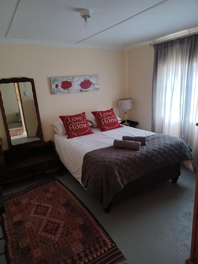 De Hoop Guest Farm Appartement Beaufort Wes Buitenkant foto